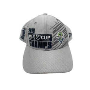 2019 Seattle Sounders MLS Cup Champs New Era 9Fourty Snap Back Hat Grey - Soccer